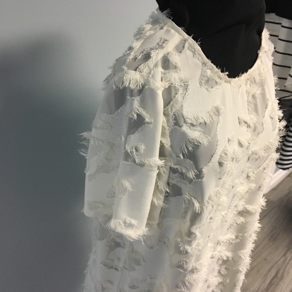 - Vince Camuto Pearl Ivory Sunrise Bay Fring… - Picture 3 of 7